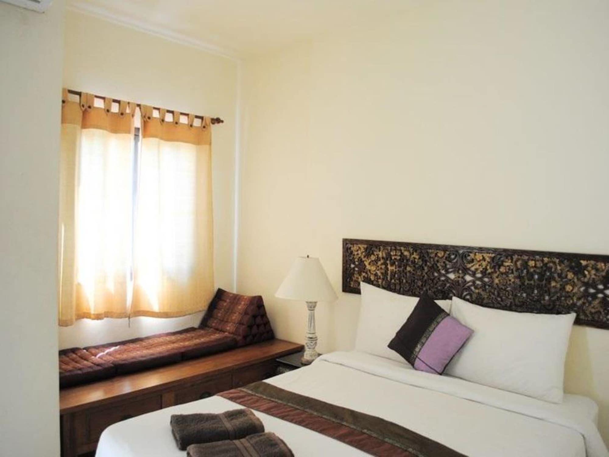 Penzy Guest House Praia de Chaweng Exterior foto