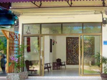 Penzy Guest House Praia de Chaweng Exterior foto