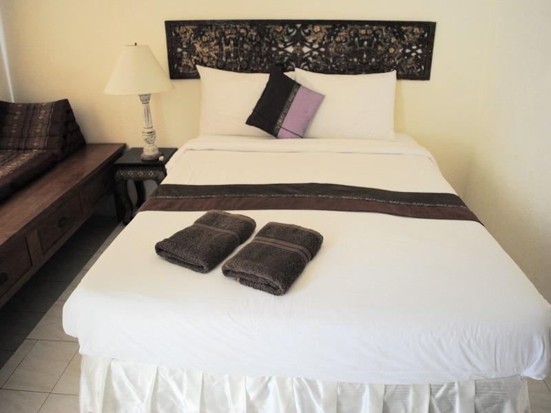 Penzy Guest House Praia de Chaweng Exterior foto